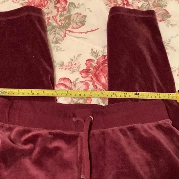 Liz Claiborne Women’s Burgundy Track Pants With Elastic Waist Band Size Medium - Picture 13 of 14